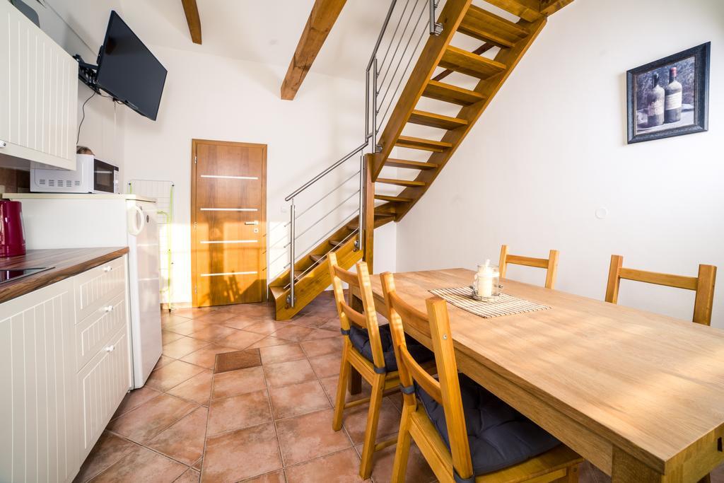 Apartmany U Orecha Bořetice Eksteriør billede